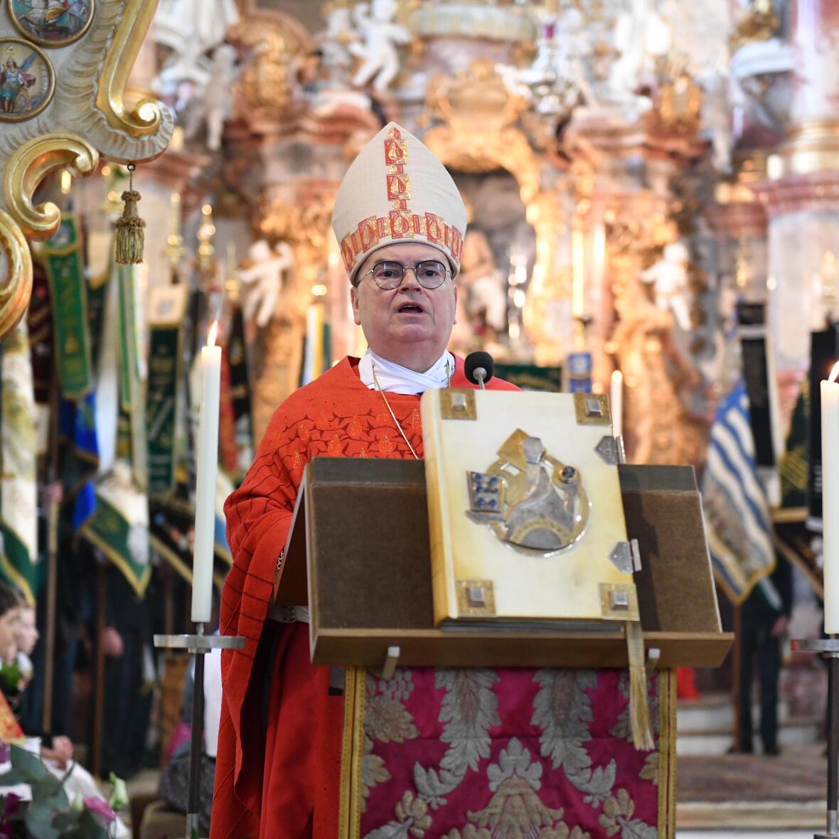 trachtenwallfahrt-wieskirche-maria-roesch_pba-24851502