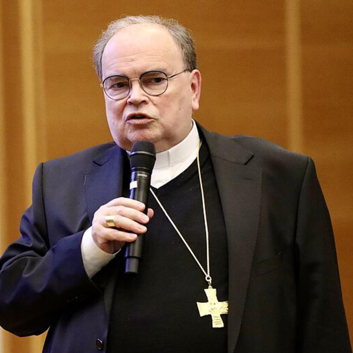 bischof-bertram-erinnert-an-den-historischen-kontext-des-briefwechsels-foto-dbk-marko-orlovic4888476