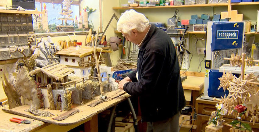 Krippenbauer Helmut Schuster_Ausgleich und Erfüllung