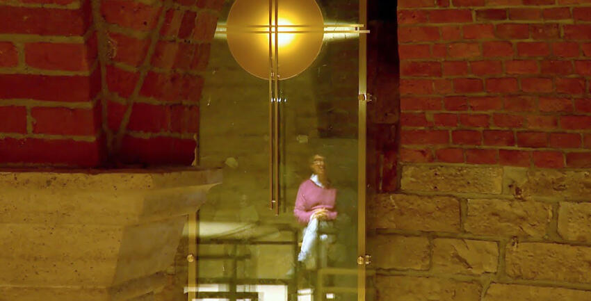 Boxbild katholisch1 tv_Scherben und Hoffung