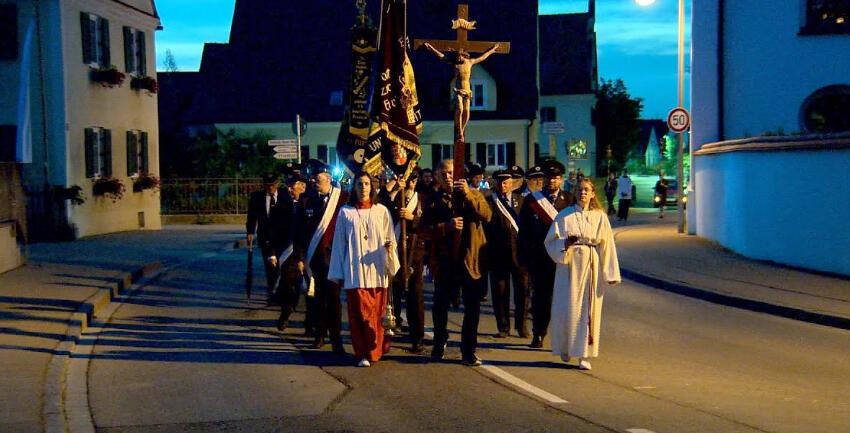 Nachtprozession Video