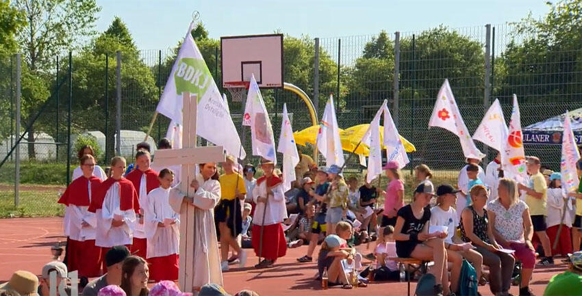 Jugendfestival Minis & mOHR Kaufbeuren (katholisch1.tv)