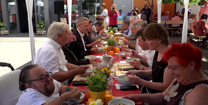 katholisch1.tv_Ulrichstafel