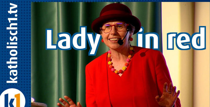 katholisch1.tv_Lady in red