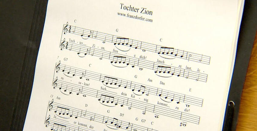 Weihnachtslieder mit Erklärung