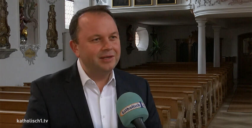 Interview mit Pfarrer Rimmel (katholisch1.tv)