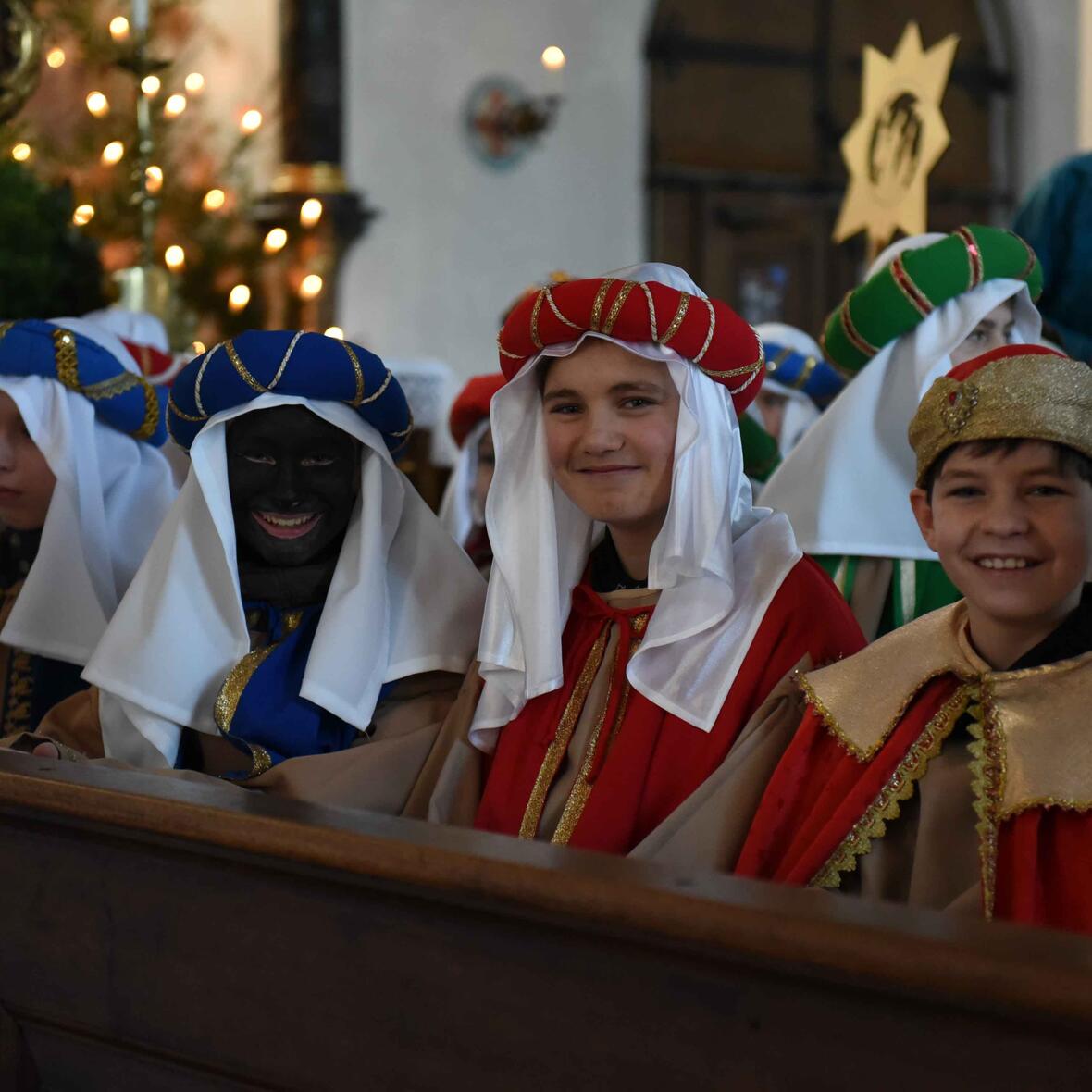 Die Sternsingeraktion 2018 wurde heute in Höchstädt diözesanweit eröffnet. (Foto: Maria Steber / pba)  