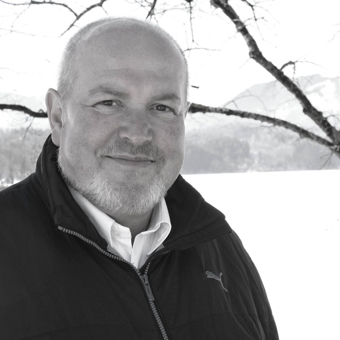 + Dekan Robert Walter (Foto Daniel Jäckel / pba).