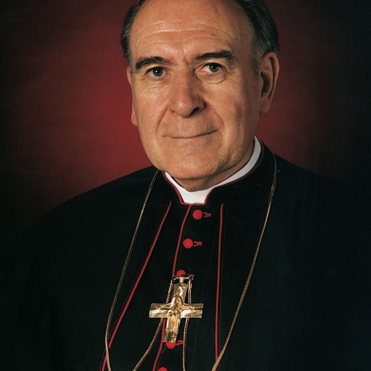 Ehrendomherr der Kathedrale von Augsburg: Bischof em. Manfred Müller (Foto: Pressestelle Bistum Regensburg).