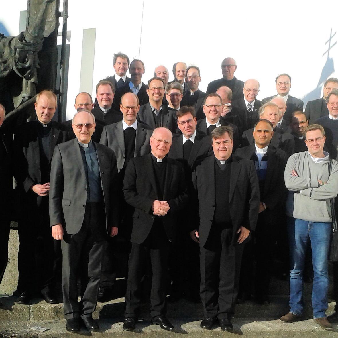 neuer-priesterrat-konstituiert-sich-amtszeit-geht-von-2013-bis-20181085611