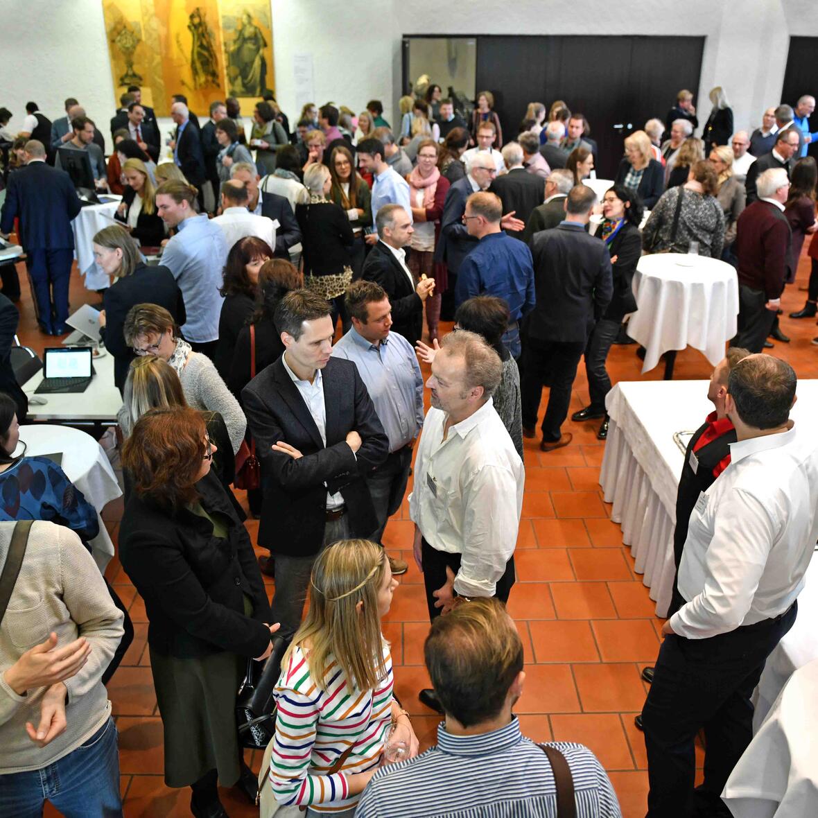 Mehr als 150 Menschen kamen zum ersten IT-Tag ins Haus St. Ulrich.