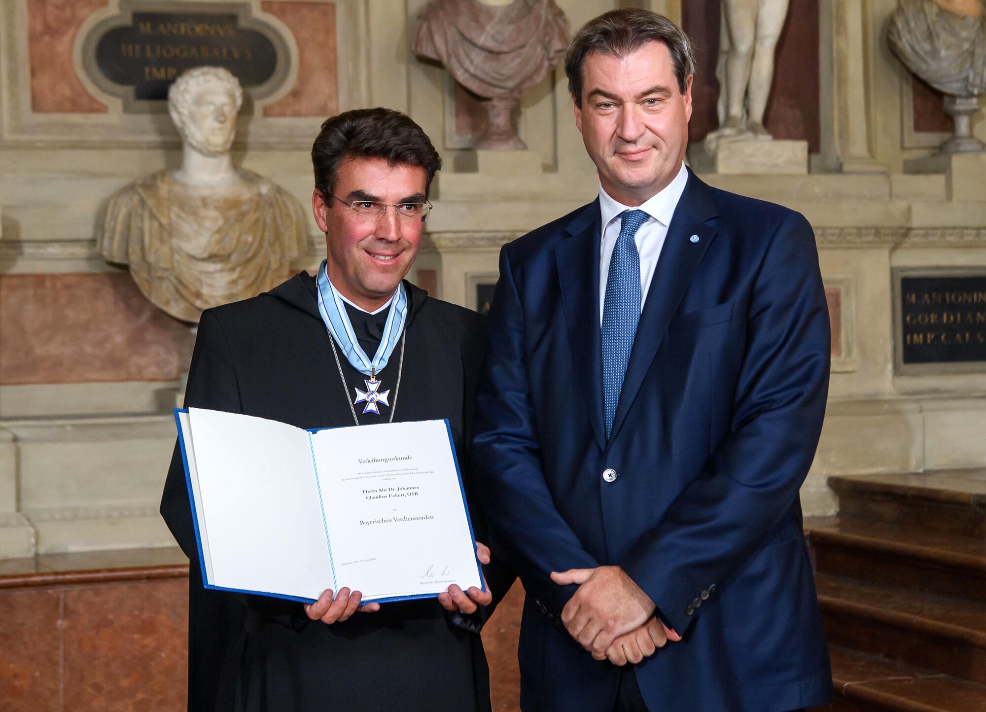 Der Bayerische Verdienstorden geht auch an Abt Johannes aus der Benediktinerabtei München und Andechs. (Foto: Bayerische Staatskanzlei)