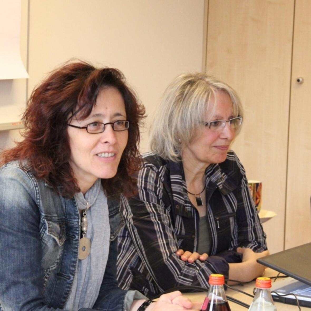 Die beiden Referentinnen: (v.l.) Prof. Dr. Andrea Kerres und Johanna-Maria Fath.