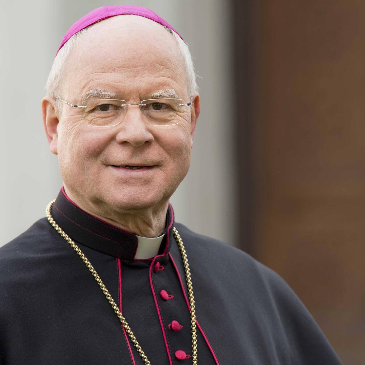Bischof Dr. Konrad Zdarsa. (Foto: Bernd Müller / pba) 