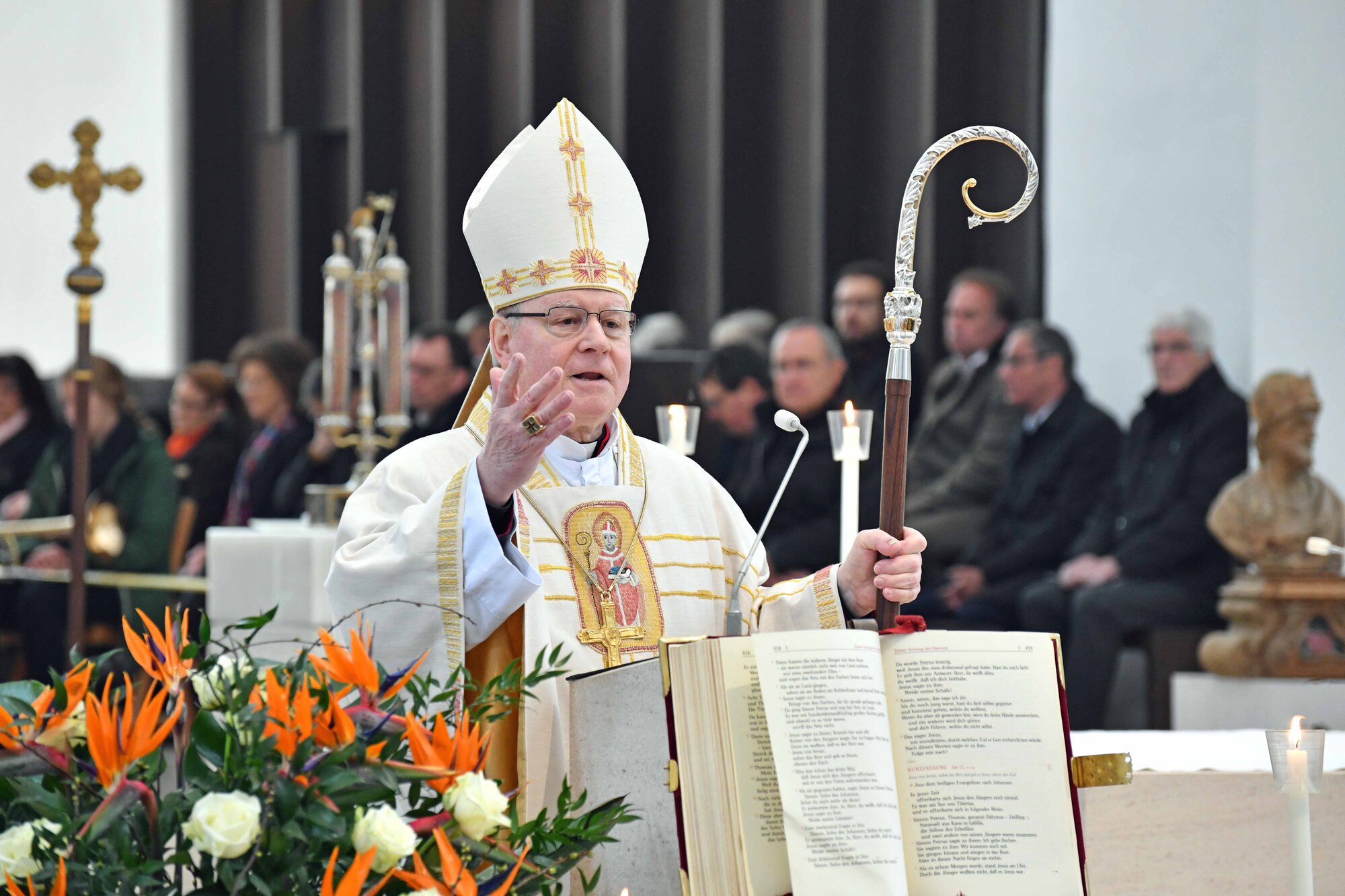 1000 Jahre Moritzkirche_Festgottesdienst mit Bischof Konrad (Foto Nicolas Schnall_pba) 08