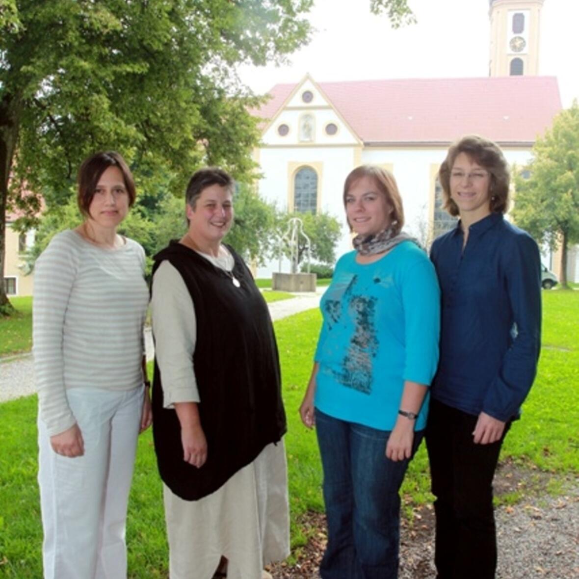 Sie sind bereit und freuen sich auf ihren Dienst in den Gemeinden: Rita Maas, Uta Möhler, Barbara Schneider und Anette Stark (v.l.)