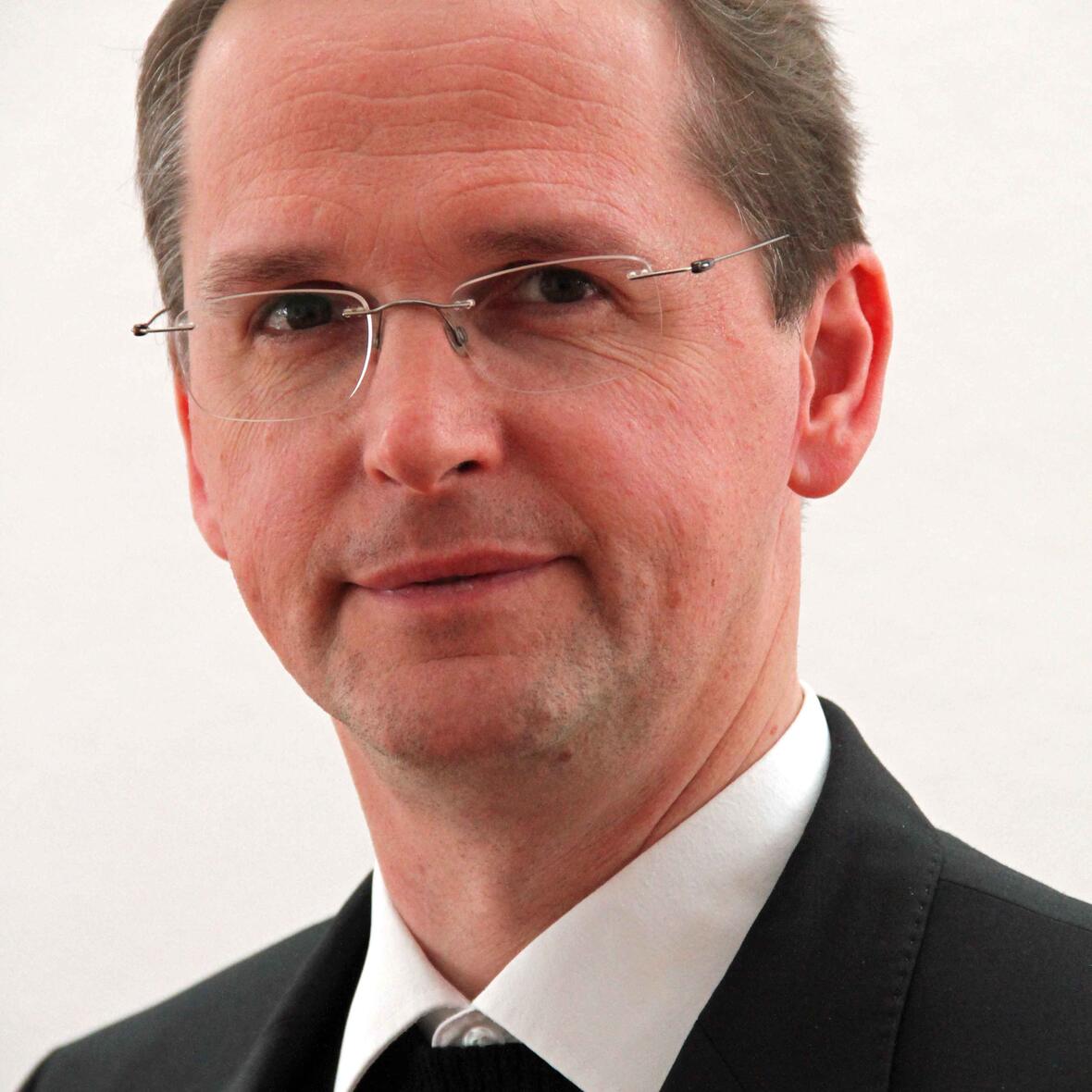 Dekan Georg Schneider (Foto: Daniel Jäckel/pba).