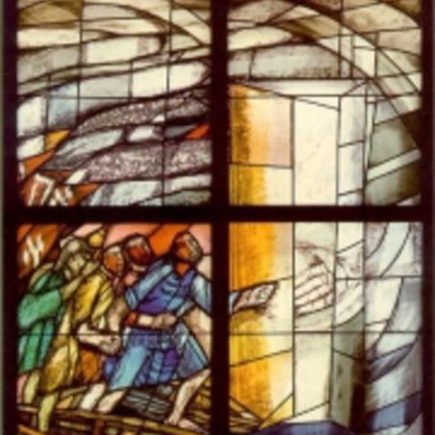 diavortrag-pater-theo-schmidkonz-stellt-glasmalereien-von-sieger-koeder-vor1787086