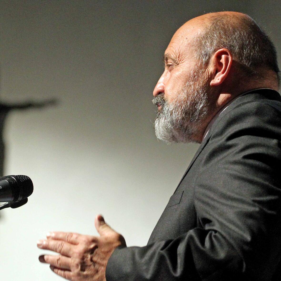 Professor Halík: Wenn sich die Kirche auf Seelsorge in der Pfarrgemeinde beschränkt, wird sie „ihrer klassischen Biosphäre verlustig werden.“ (Foto: Annette Zoepf/pba) 