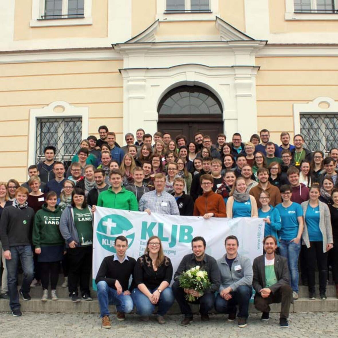Fünf Tage versammelten sich die rund 100 Delegeierten der Katholischen Landjugend im Kloster Roggenburg. (Foto: KLJB)