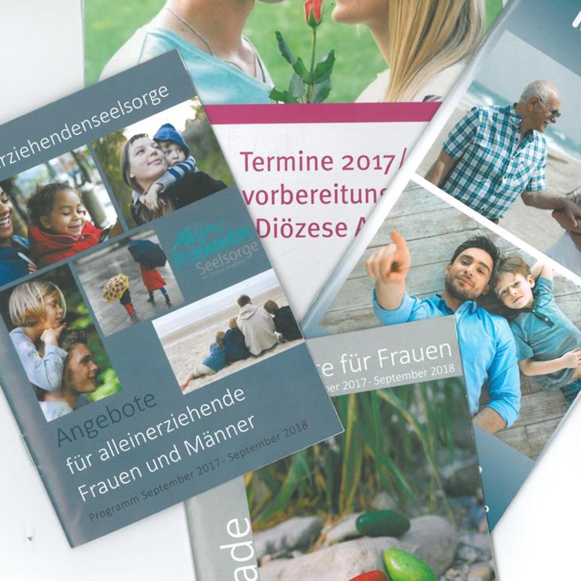 neue-jahresprogramme-zahlreiche-veranstaltungen-fuer-frauen-und-maenner-alleinerziehende-und-paare1942811