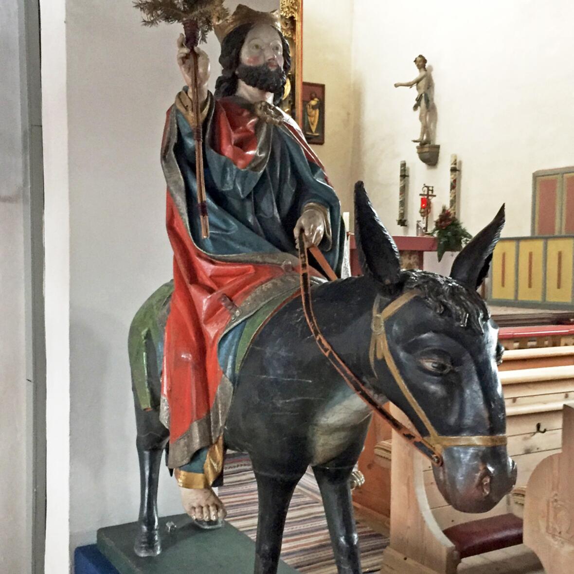 gottesdienste-im-hohen-dom-zu-augsburg-und-radiouebertragung-der-osternacht-aus-neusaess2660384