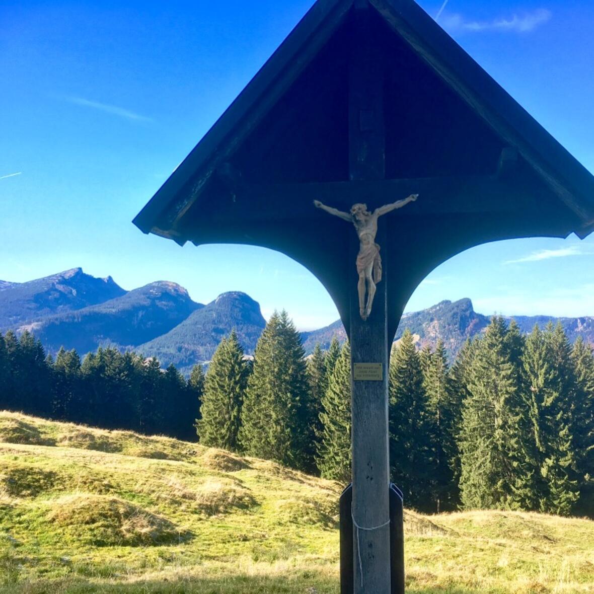 Bergtourismus und Spiritualität gehen häufig eine gelungene Symbiose ein. (Foto: Nicolas Schnall / pba)