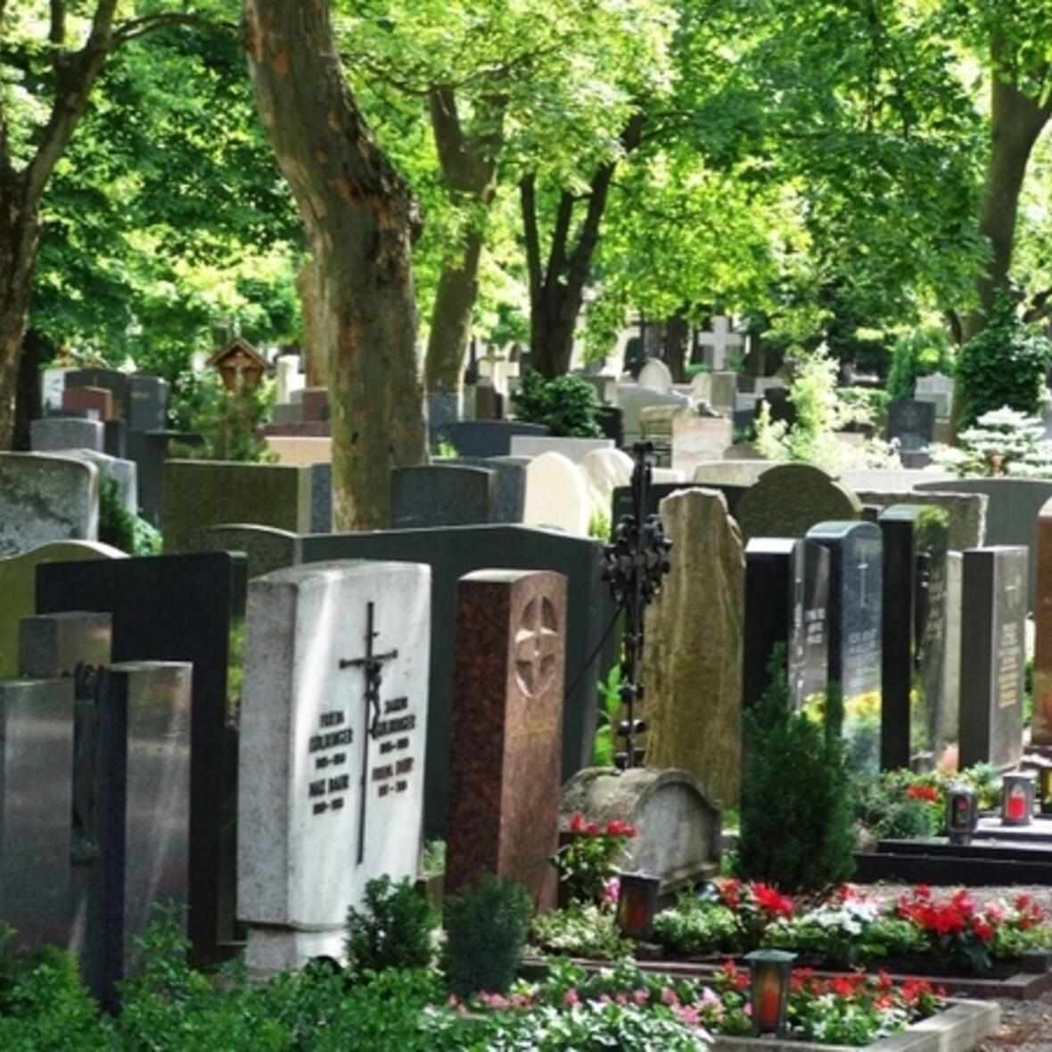 Katholischer Hermanfriedhof in Augsburg.