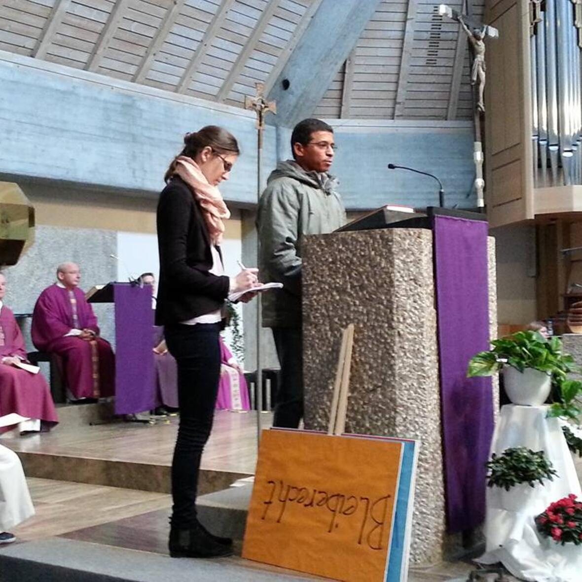 eine-welt-fest-in-kaufbeuren-gottes-barmherzigkeit-ist-groesser-als-die-der-menschen1649747