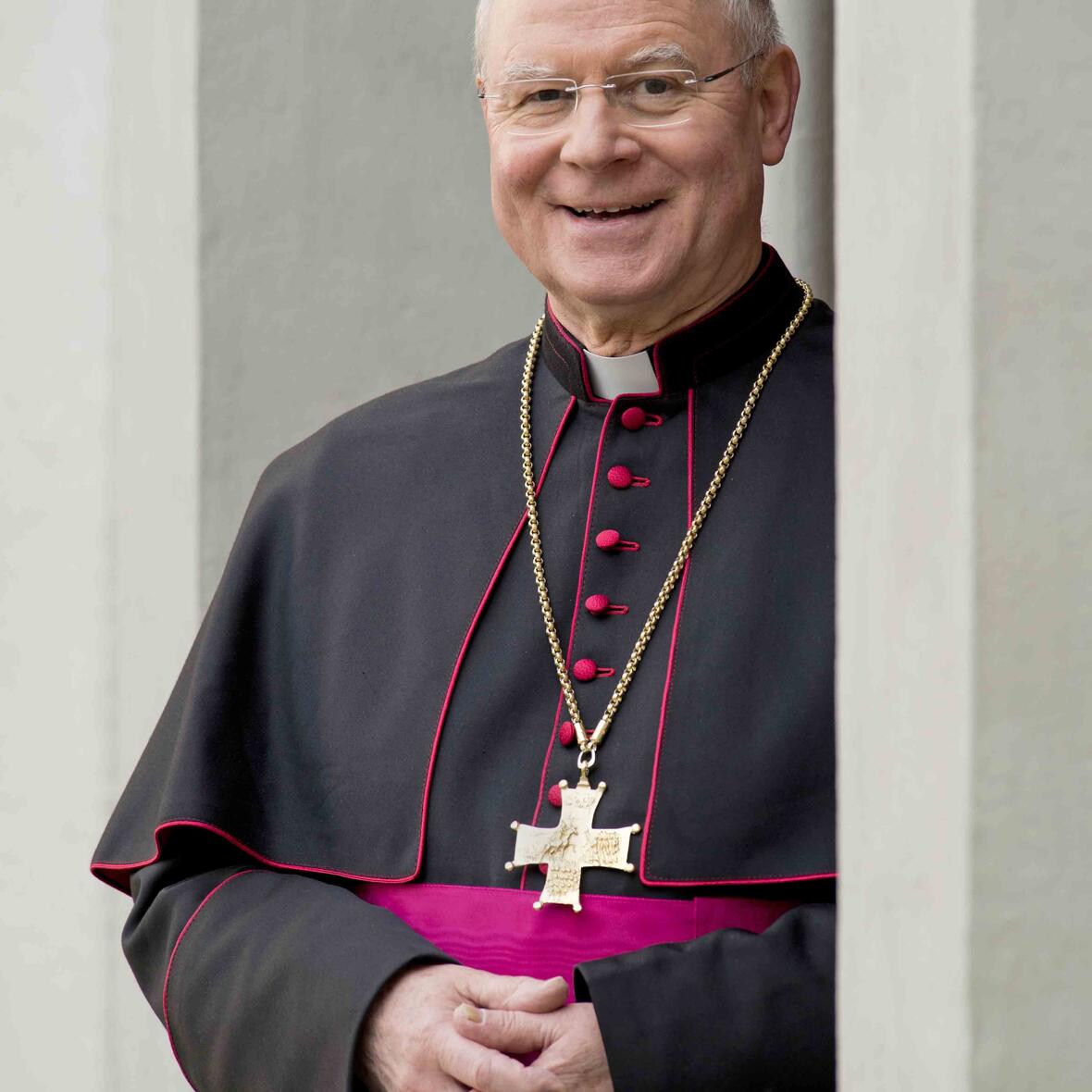 Bischof Dr. Konrad Zdarsa. (Foto: Bernd Müller/pba)