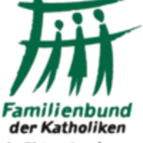 kritik-an-zdk-erklaerung-katholische-lehre-zu-ehe-familie-und-sexualitaet-ist-tragfaehig1493624
