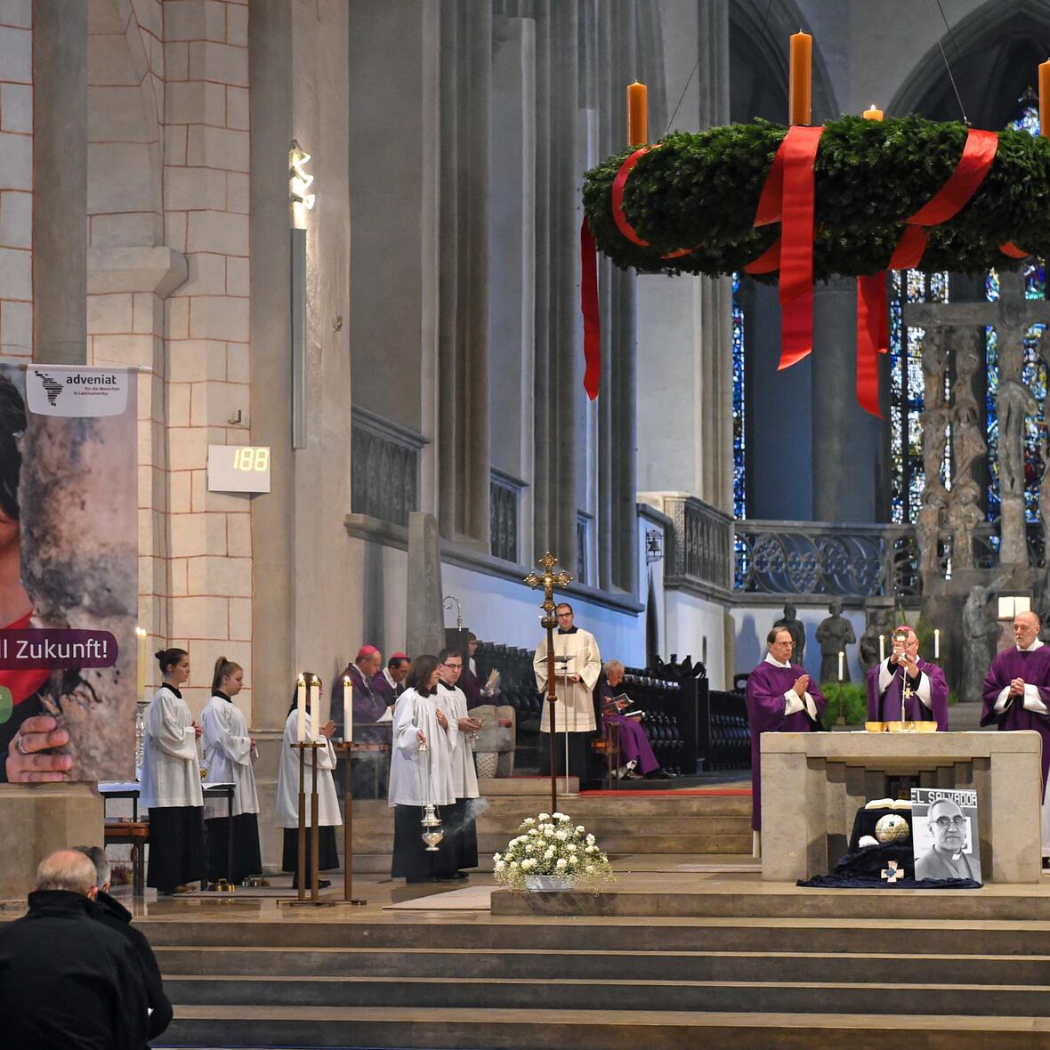 Unter dem Motto „Ich will Zukunft!“ stellt das Hilfswerk die Situation junger Menschen in Lateinamerika und der Karibik in den Blickpunkt. (Fotos: KNA/Harald Oppitz)
