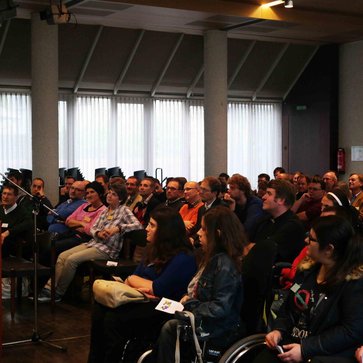 Dr. Alexander Pschera: Social Media sind ein Muss für alle, die in pastoralen Berufen tätig sind. (Foto: Karl-Georg Michel)