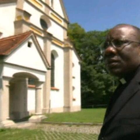 leben-in-zwei-welten-br-reportage-ueber-einen-nigerianischen-pfarrer-im-ostallgaeu1210735