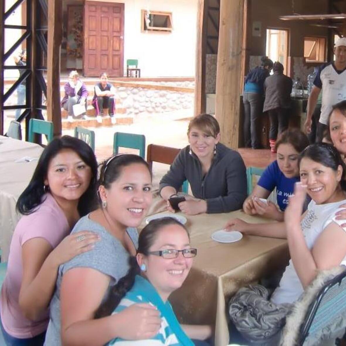 arbeit-im-frauenhaus-maria-amor-in-ecuador-projektpartner-der-aktion-hoffnung-berichtet1201568