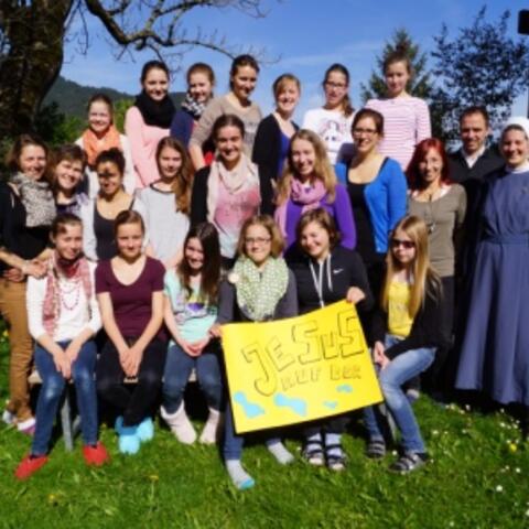 dem-leben-jesu-auf-der-spur-osterkurs-der-maedchengemeinschaft-der-neue-weg1169424