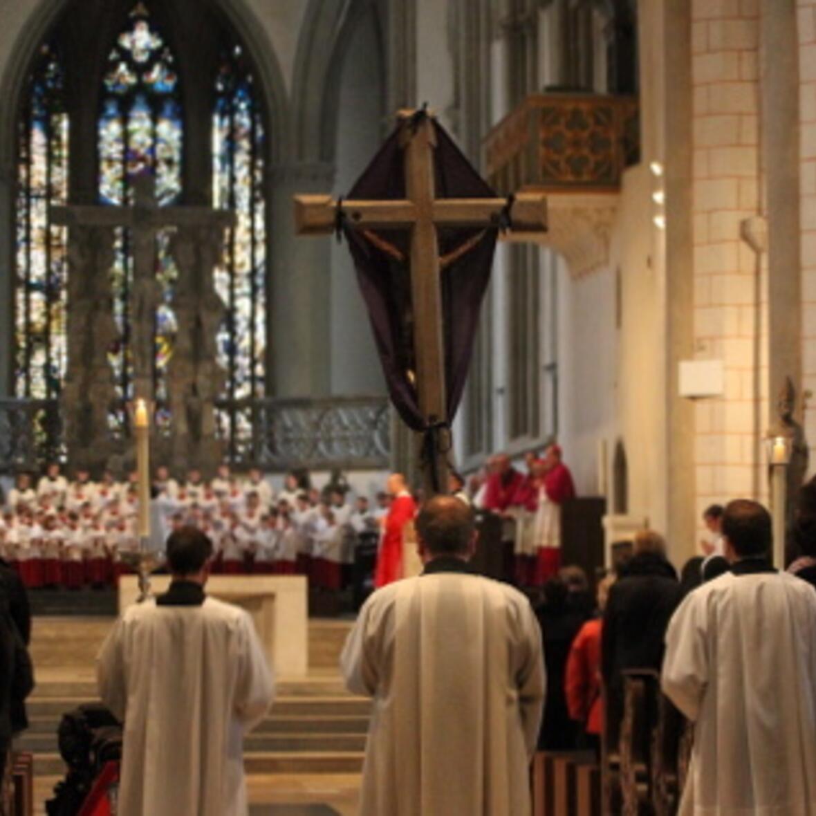 karfreitagspredigt-weihbischof-losinger-warnt-vor-ungeheurem-einbruch-in-kultur-des-lebens-in-europa1164884