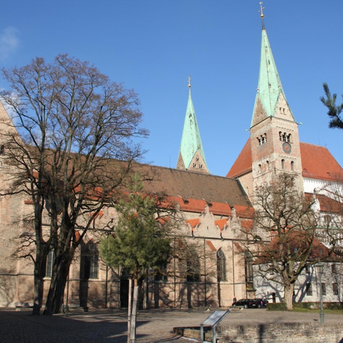 gottesdienste-in-der-weihnachtszeit-im-hohen-dom-zu-augsburg1101742