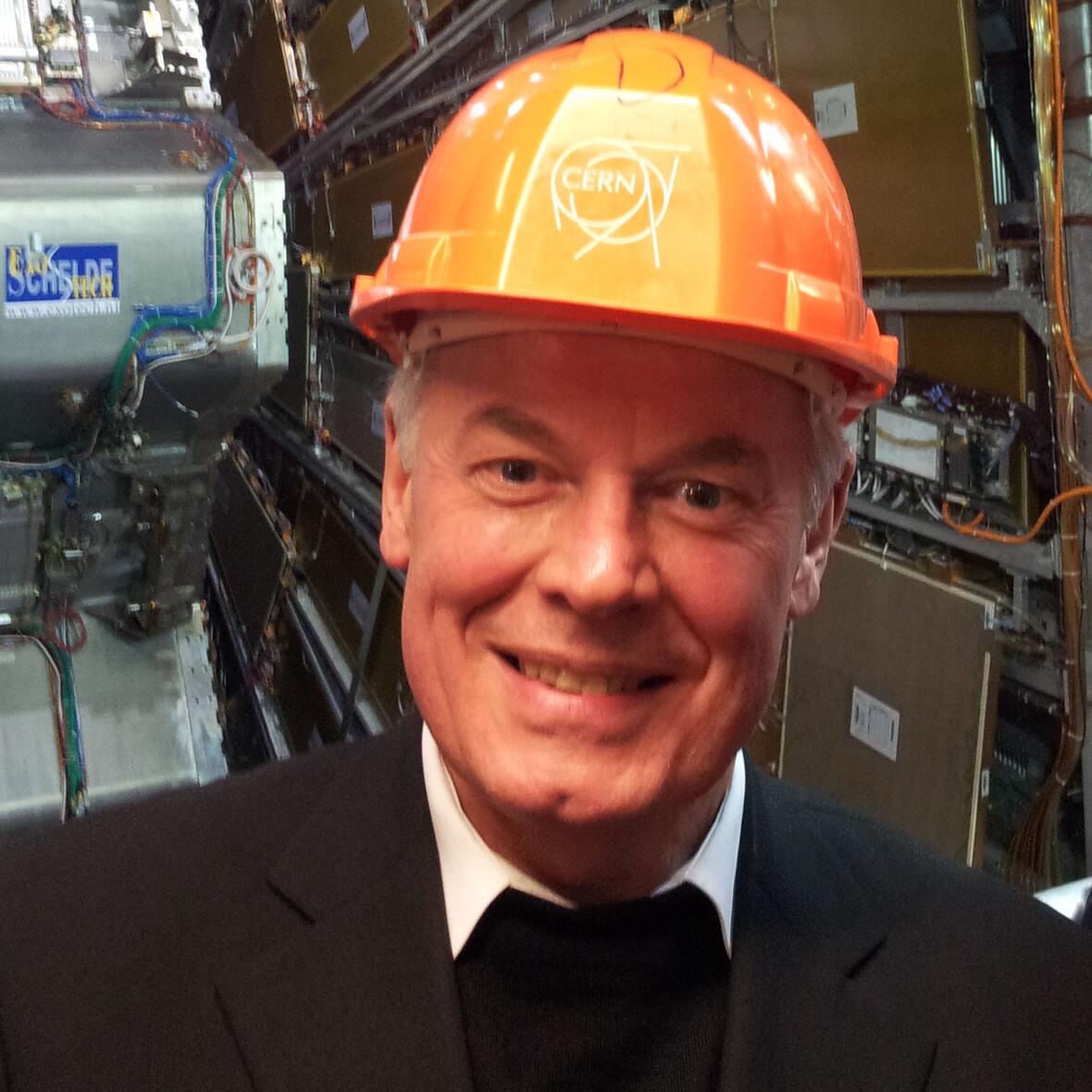 weihbischof-anton-losinger-im-stadtgespraech-von-a-tv1068188