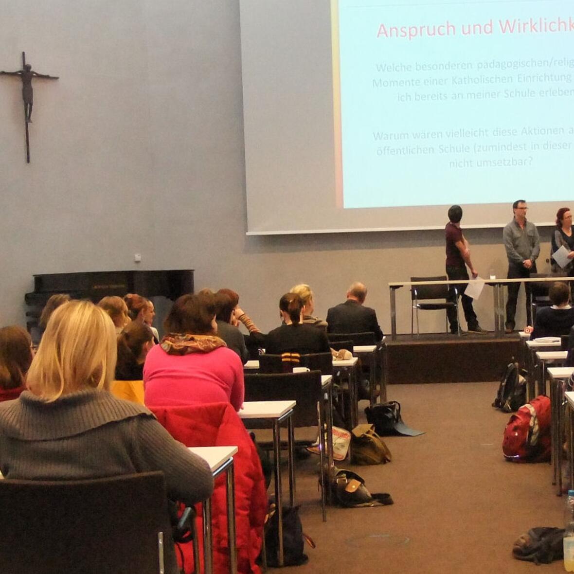 schulung-neuer-lehrerinnen-und-lehrer-im-haus-st-ulrich902214