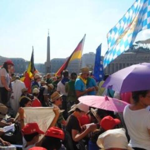 Über 2800 Ministranten aus dem Bistum Augsburg waren bei der Internationalen Ministrantenwallfahrt in Rom. Bild: Bettina Harvolk