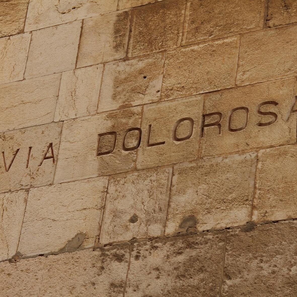 Die Via dolorosa ist der Schmerzensweg Jesu, der durch die Jerusalemer Innenstadt führt.