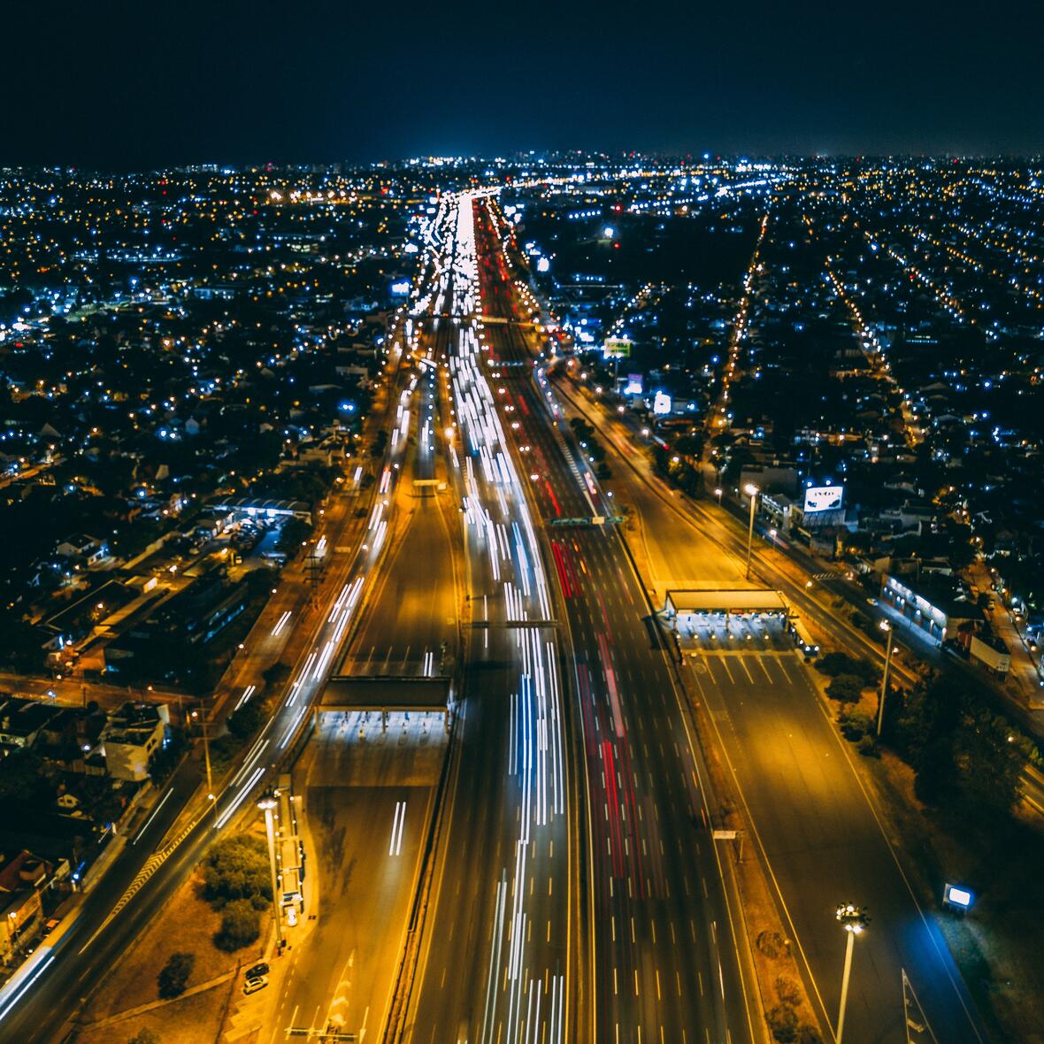 tobias_catch-me-if-you-can_juan-cruz-mountford_unsplash