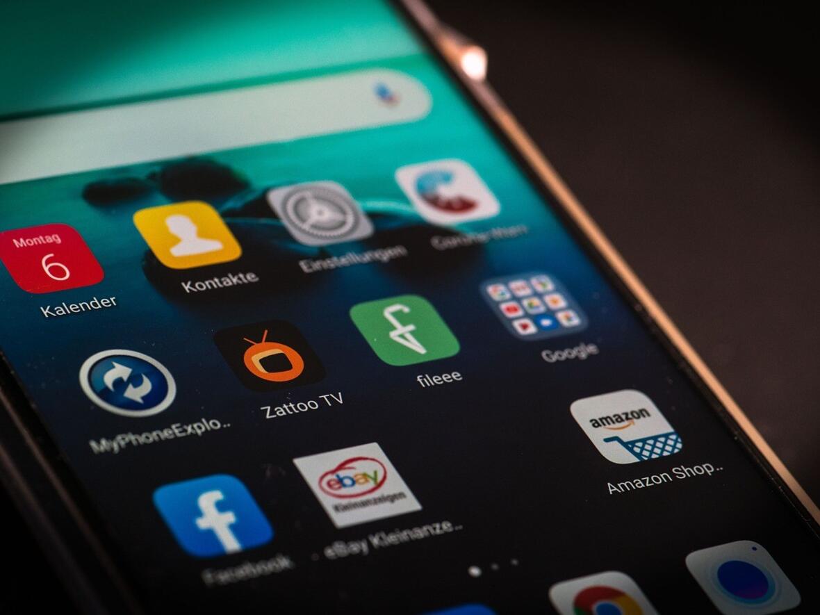 Ausschnitt eines entsperrten Displays eines Iphone.