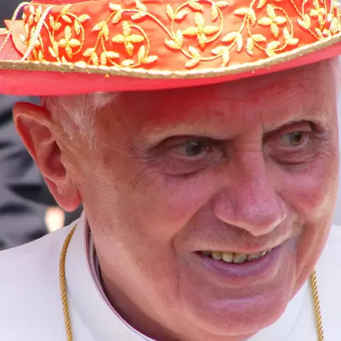 pope-benedict-1036040_1280
